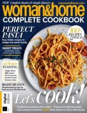 کتاب مجله انگلیسی ومن اند هوم Woman & Home Complete Cookbook - 2nd Edition, 2022