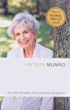 کتاب وینتیج مونرو Vintage Munro